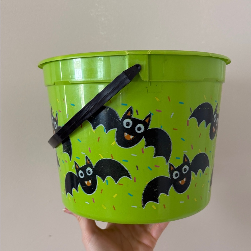 Green Halloween Bucket with Bat Design